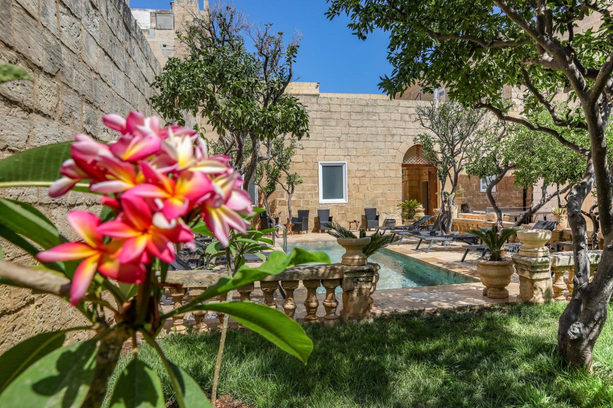 Palazzo Pisani Malta Boutique And Spa Zabbar Luaran gambar